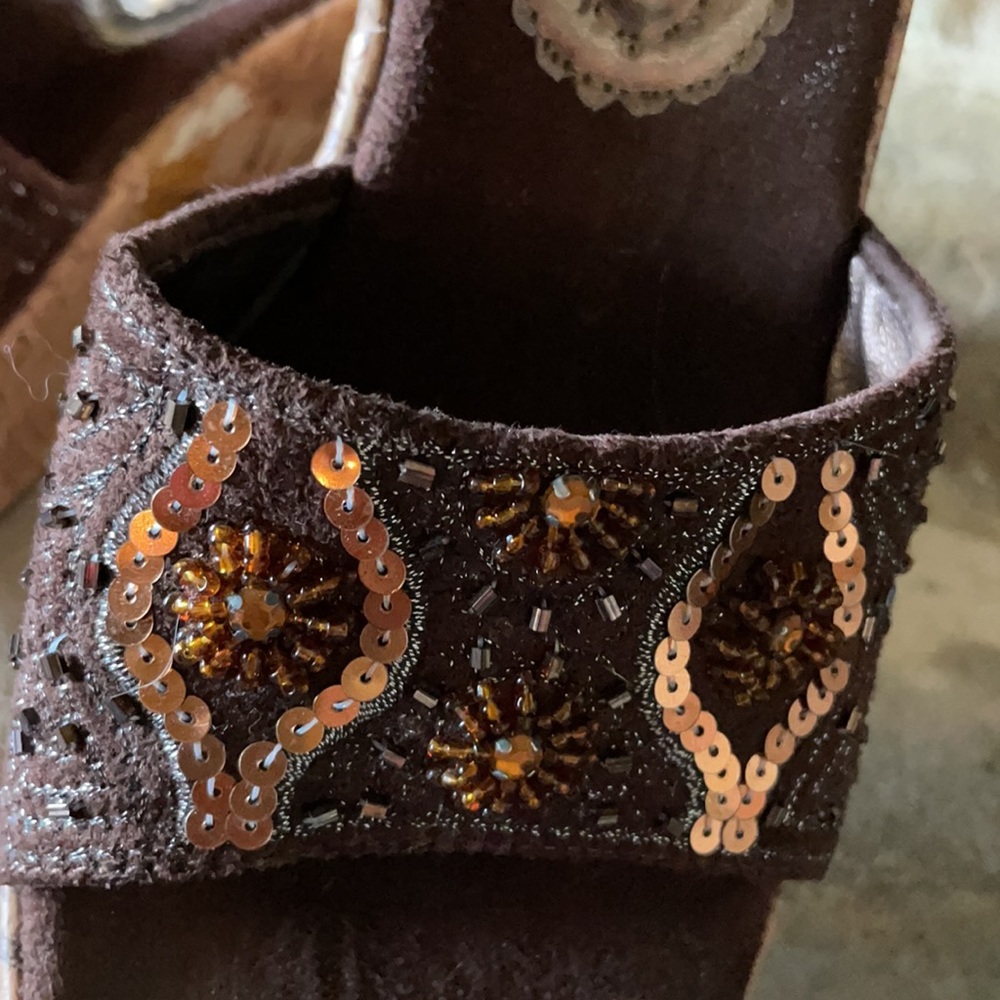 City Snapper Brown Embellished Wedges Size 7 - Picture 2 of 6